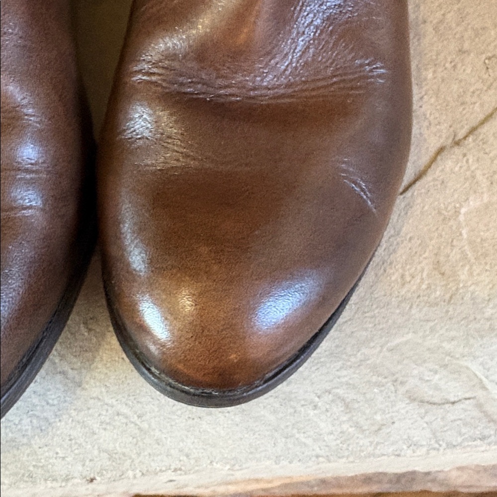 Born sz 8 dark brown leather tall boots with buckle detail - Picture 5 of 11